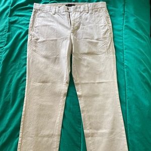 BANANA REPUBLC AIDEN CHINOS